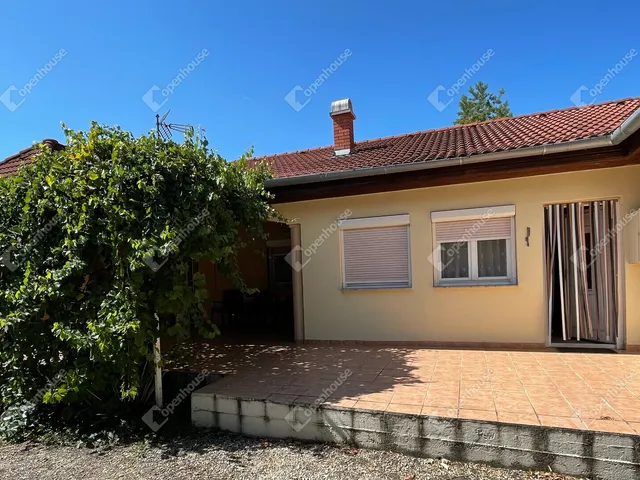 Eladó ház Siófok 124 nm