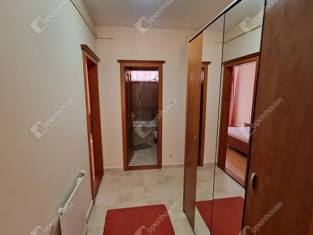 Kiadó lakás Siófok, Ezüstpart 93 nm