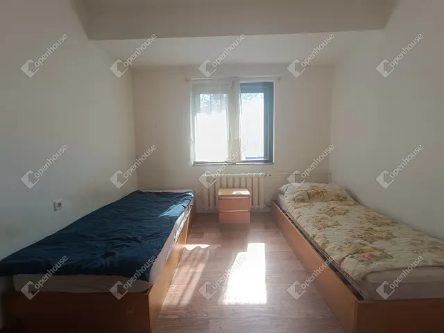 Kiadó kereskedelmi és ipari ingatlan Sopron 165 nm