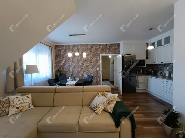 Eladó lakás Sopron, Belváros 76 nm