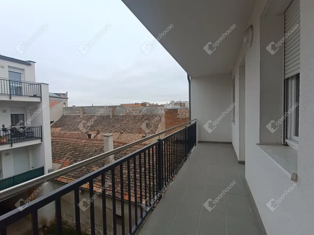 Eladó lakás Sopron, Belváros 117 nm