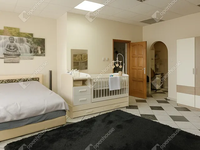 Eladó lakás Sopron, Belváros 42 nm