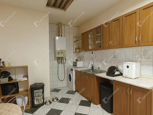 Eladó lakás Sopron, Belváros 42 nm