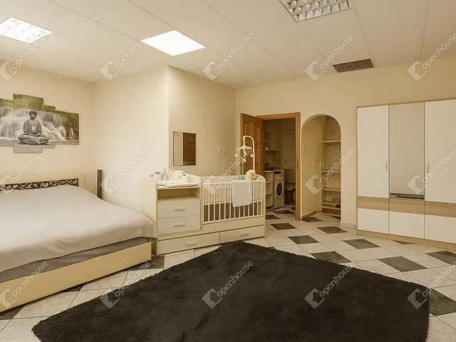 Eladó lakás Sopron, Belváros 42 nm