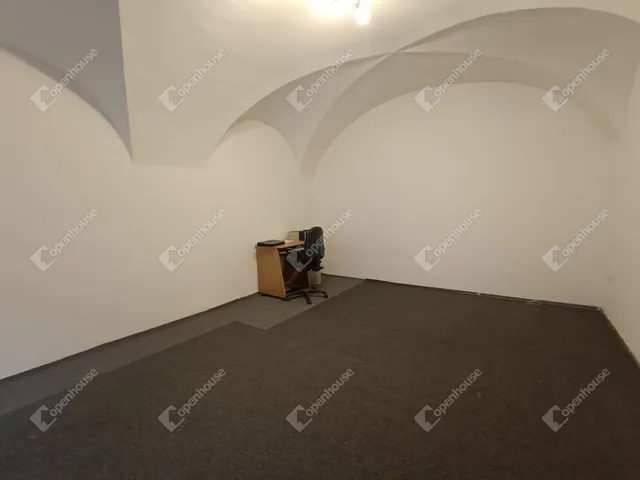 Eladó lakás Sopron, Belváros 40 nm