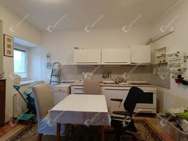 Eladó lakás Sopron, Belváros 53 nm