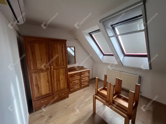 Kiadó ház Hegykő 71 nm