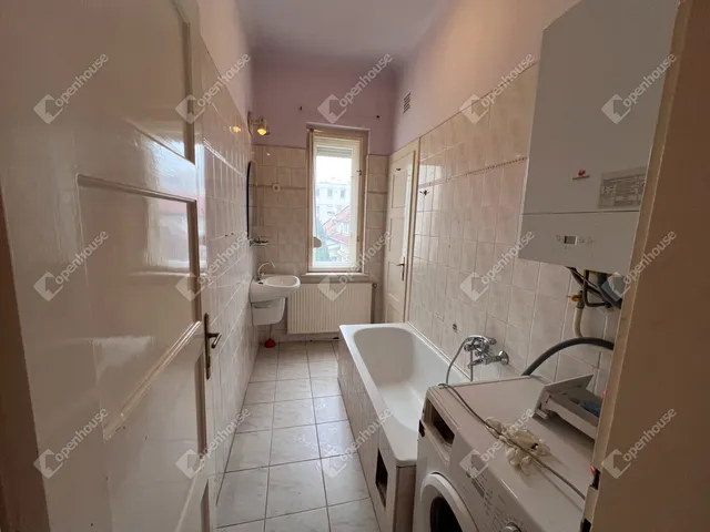 Eladó lakás Sopron, Belváros 67 nm