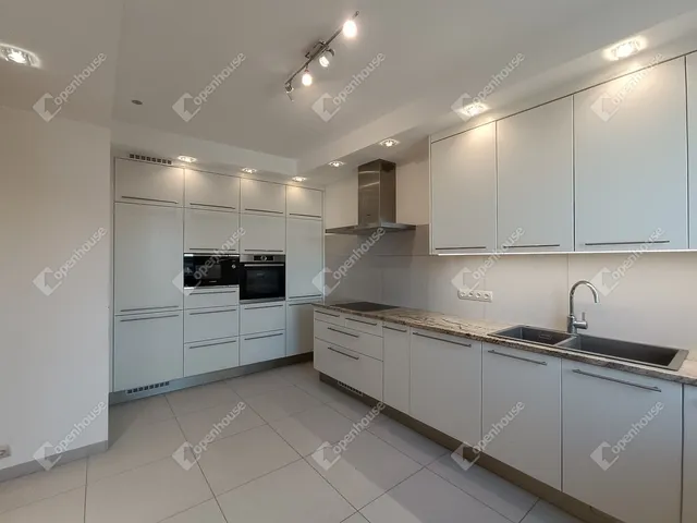 Eladó lakás Sopron 72 nm