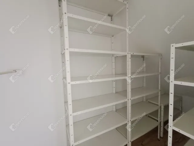 Eladó ház Sopron 240 nm