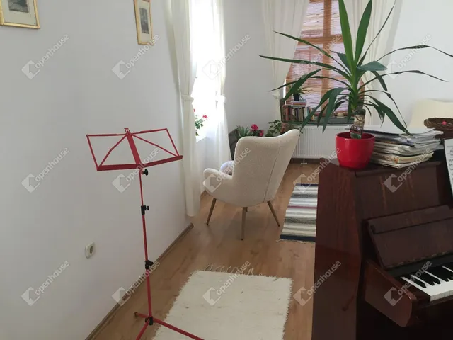 Eladó lakás Sopron, Belváros 88 nm