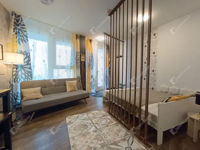 Eladó lakás Sopron, Belváros 27 nm