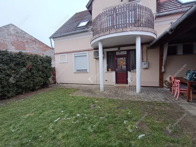 Eladó lakás Sopron 67 nm