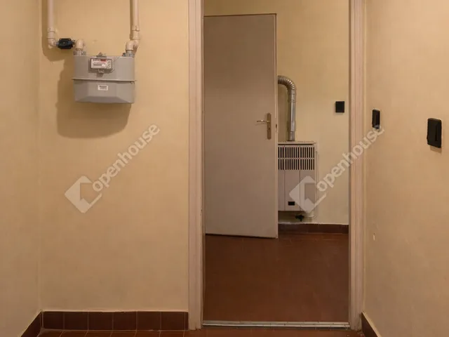 Eladó lakás Sopron, Belváros 33 nm