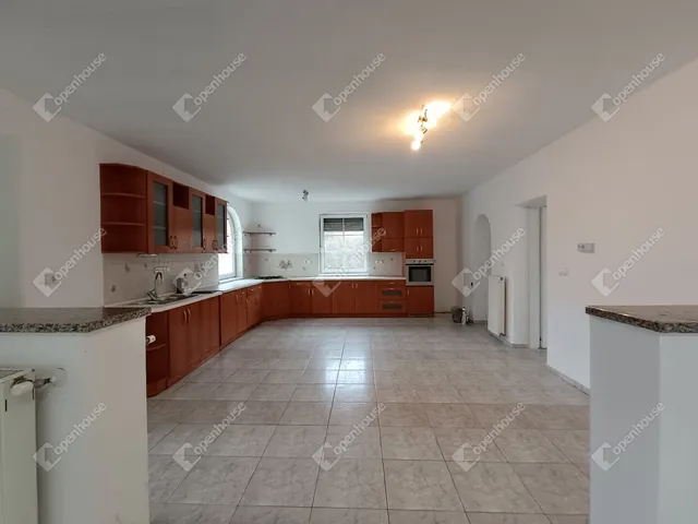 Eladó ház Harka 390 nm