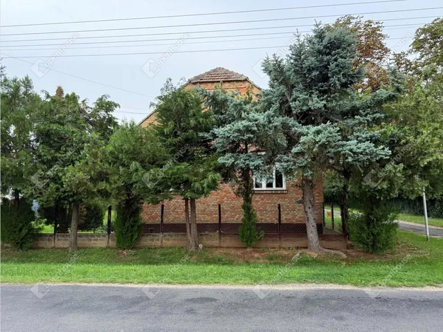 Eladó ház Csapod 100 nm