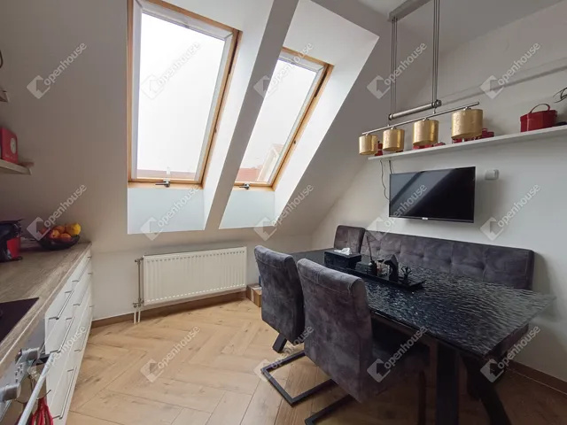 Eladó lakás Sopron 102 nm