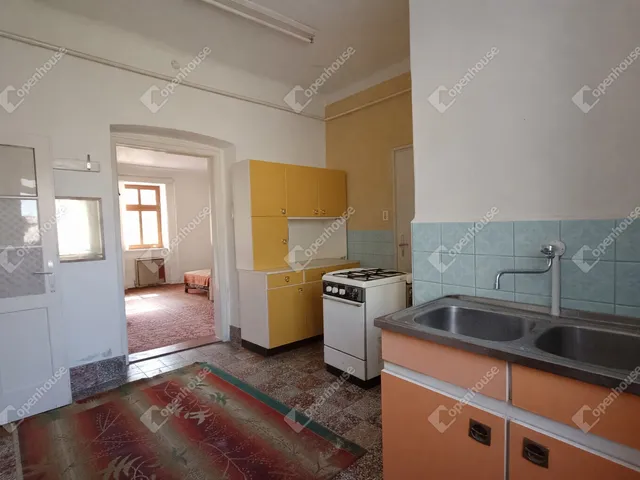 Eladó lakás Sopron 42 nm