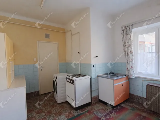 Eladó lakás Sopron 42 nm
