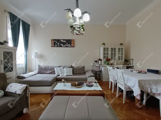 Eladó lakás Sopron 110 nm