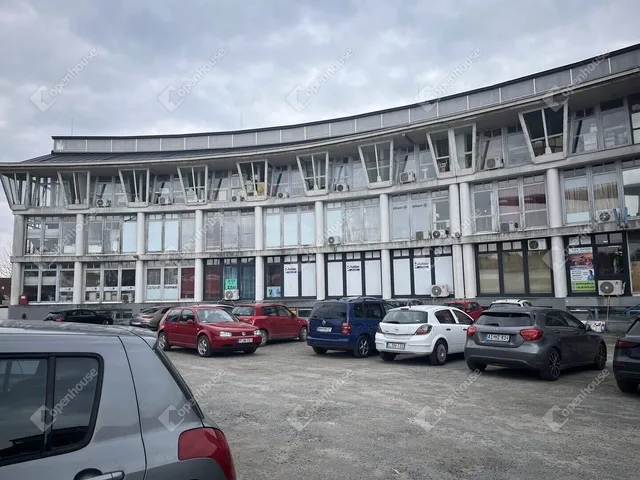 Eladó kereskedelmi és ipari ingatlan Sopron 26 nm