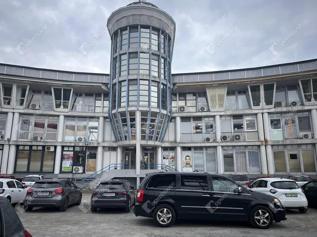 Eladó kereskedelmi és ipari ingatlan Sopron 26 nm