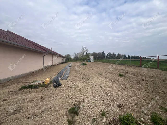 Eladó telek Kópháza 941 nm