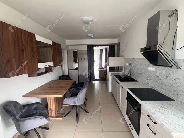 Eladó lakás Sopron 98 nm