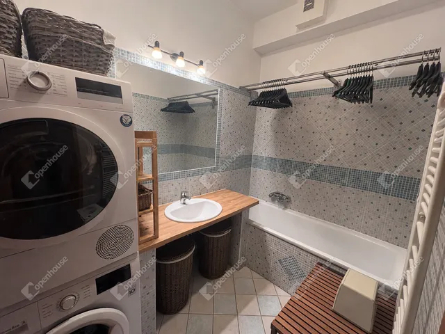 Eladó lakás Sopron, Belváros 69 nm