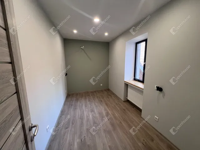 Kiadó lakás Sopron, Belváros 59 nm