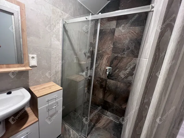 Kiadó lakás Sopron, Belváros 59 nm