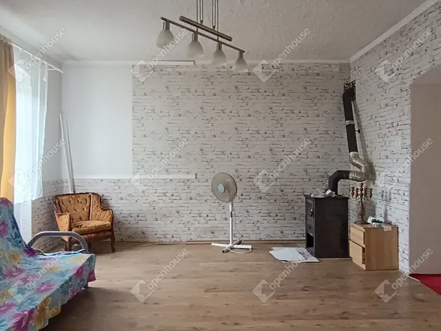 Eladó ház Röjtökmuzsaj 50 nm
