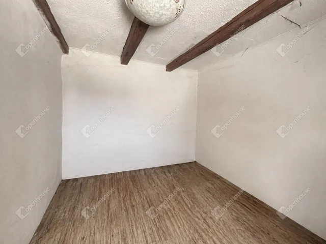 Eladó ház Újkér 60 nm