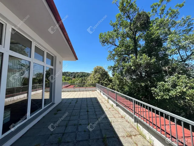 Eladó lakás Sopron 77 nm