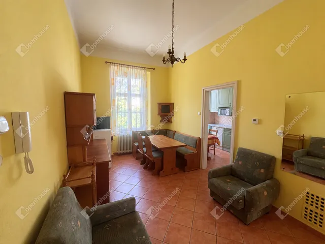 Eladó lakás Sopron, Belváros 100 nm