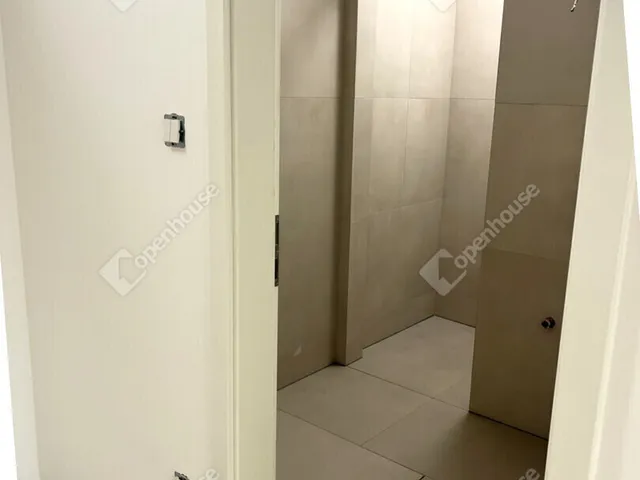 Eladó lakás Sopron, Belváros 102 nm