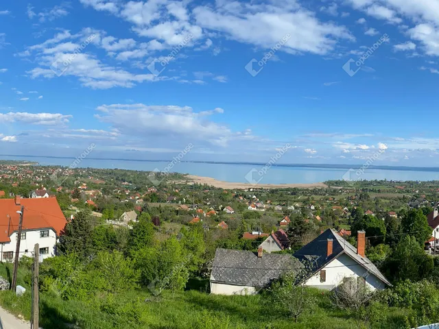 Eladó ház Balatonfüred, Balatonarács 283 nm