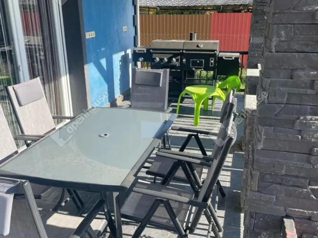 Eladó ház Szeged, Gyálarét 98 nm