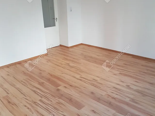 Eladó lakás Szeged, Felsőváros 38 nm