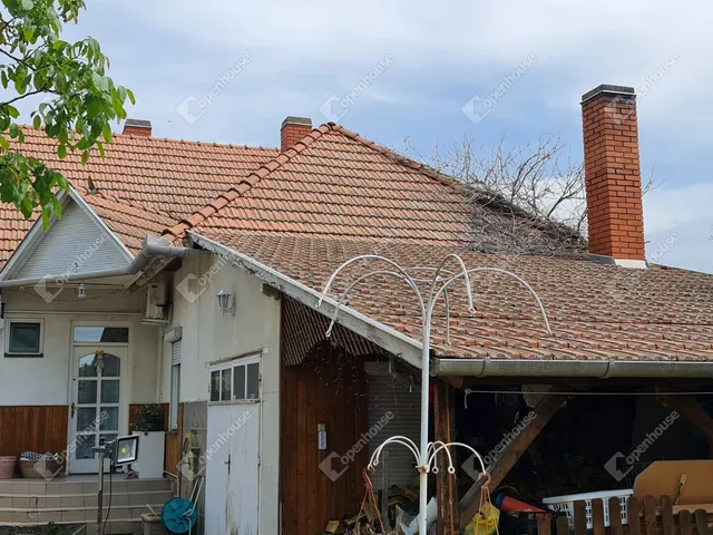 Eladó ház Algyő 100 nm
