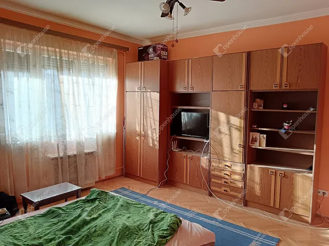Eladó lakás Szeged, Rókus 30 nm