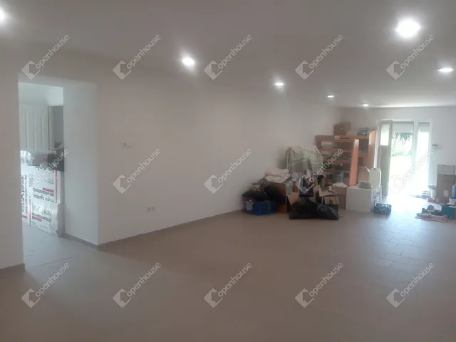 Eladó ház Deszk 150 nm