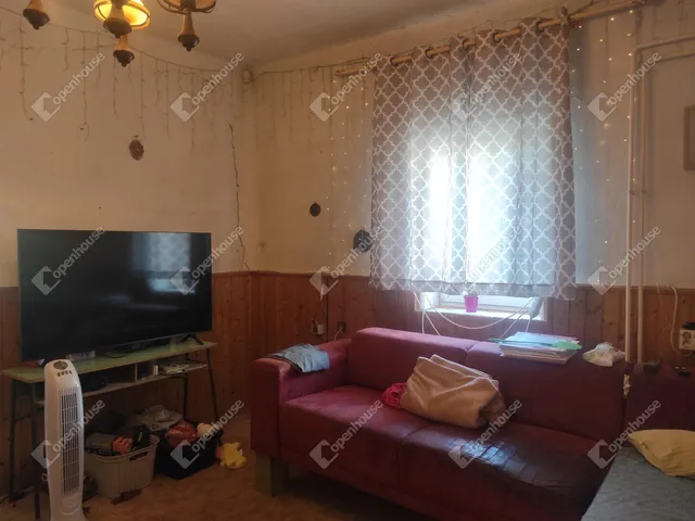 Eladó ház Szeged, Szőreg 105 nm