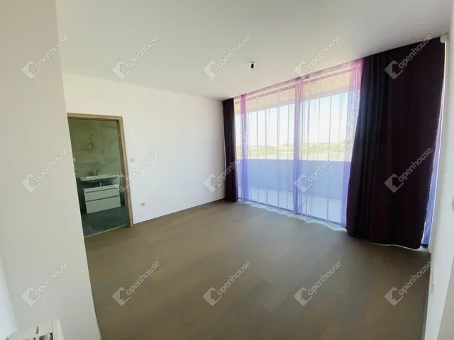 Eladó lakás Szeged, Móraváros 106 nm
