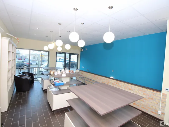 Eladó kereskedelmi és ipari ingatlan Szeged 123 nm