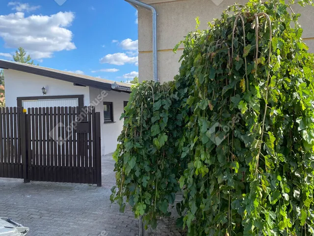 Eladó ház Szeged, Petőfitelep 64 nm