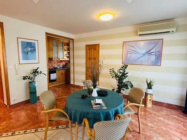 Eladó lakás Szeged 100 nm