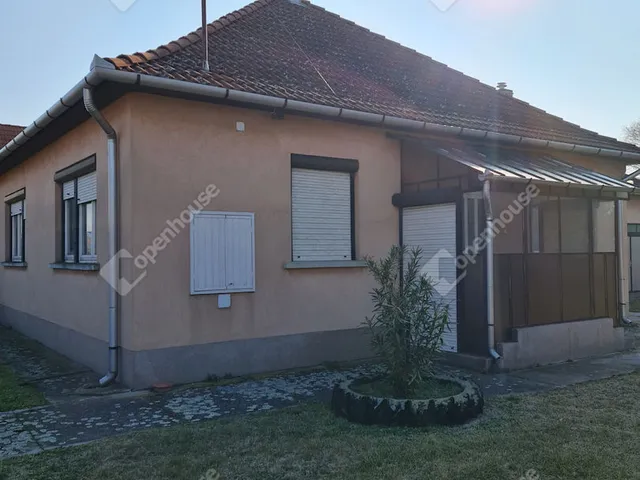 Eladó ház Mórahalom 104 nm