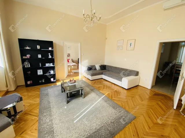 Eladó lakás Szeged 106 nm