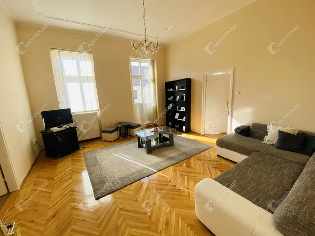 Eladó lakás Szeged 106 nm